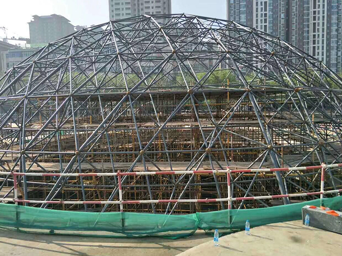 青浦球形网架钢结构施工